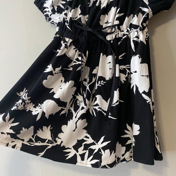 Handmade Children's Upcycled Rayon Black White Pattern Back Tie Bow Dress - Picture 8 of 14